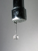 Landing dripping faucet 1