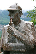 Landing 320px sherlock holmes statue at meiringen1